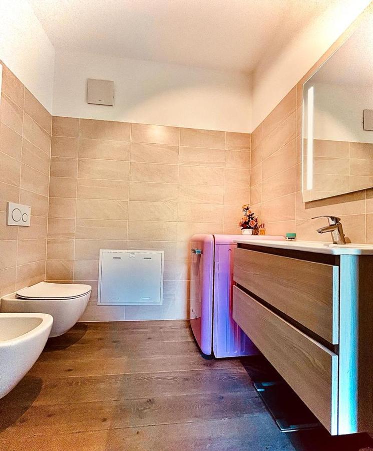 Magic View With Whirpool Apartment Lenno Bagian luar foto