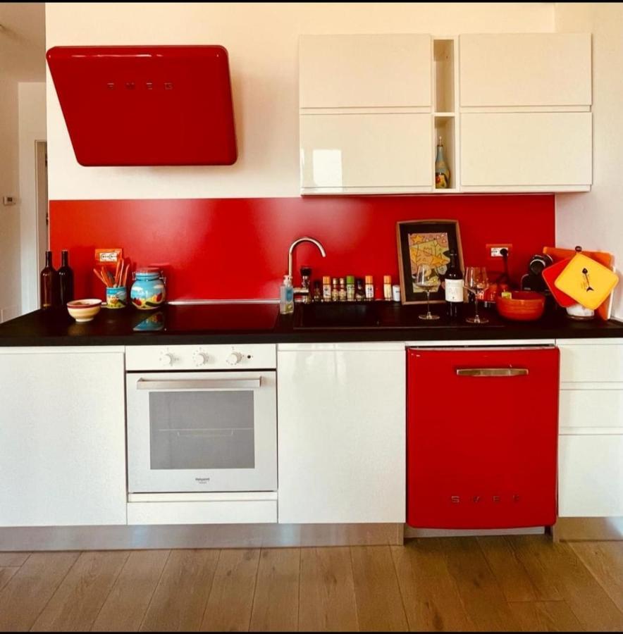 Magic View With Whirpool Apartment Lenno Bagian luar foto